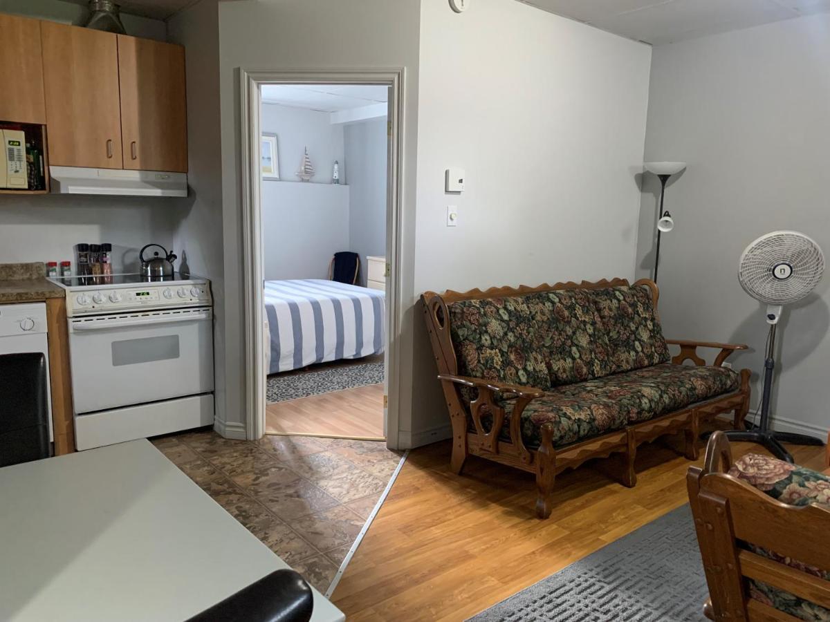 Logement 3 ,5 Entierement Prive Lac-Mégantic Εξωτερικό φωτογραφία